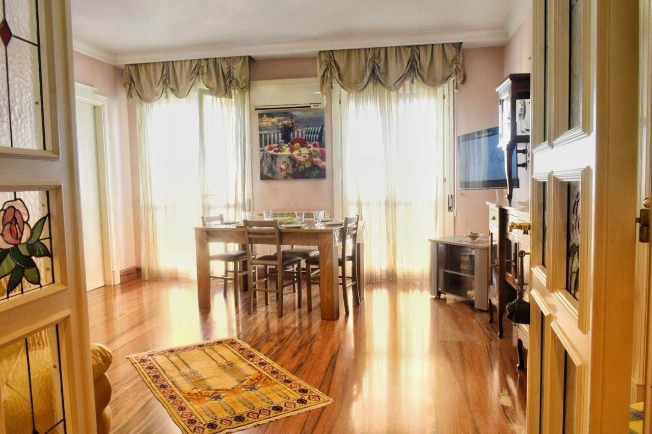 Diamond Apartment Кастелламмаре-дель-Гольфо Екстер'єр фото